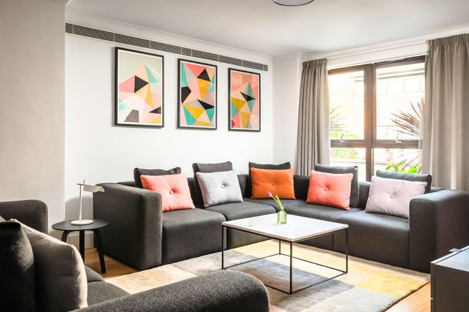 Monarch House - Serviced Apartments - Kensington Londyn Zewnętrze zdjęcie