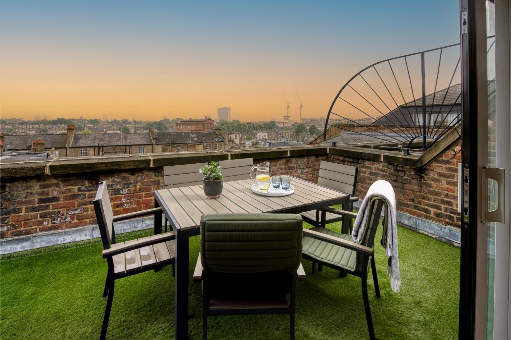 Monarch House - Serviced Apartments - Kensington Londyn Zewnętrze zdjęcie