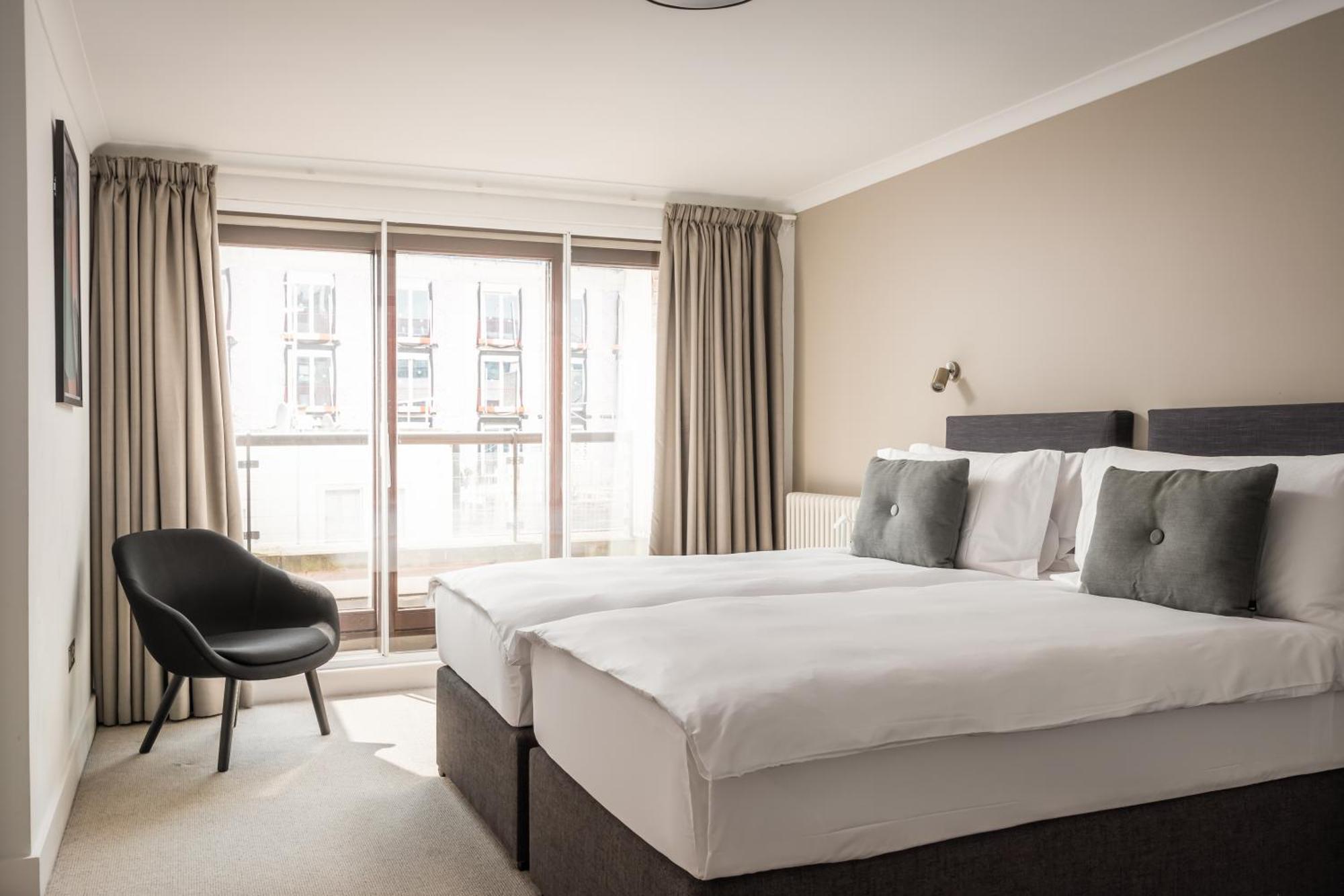 Monarch House - Serviced Apartments - Kensington Londyn Zewnętrze zdjęcie