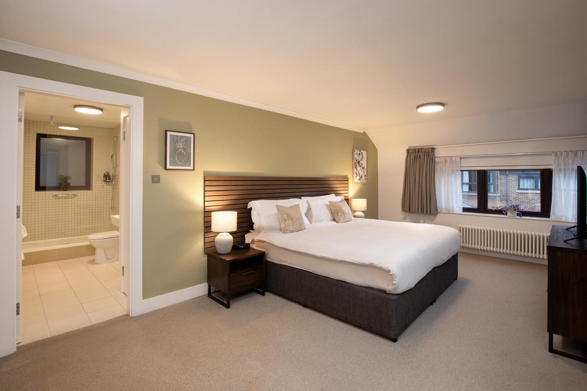 Monarch House - Serviced Apartments - Kensington Londyn Zewnętrze zdjęcie
